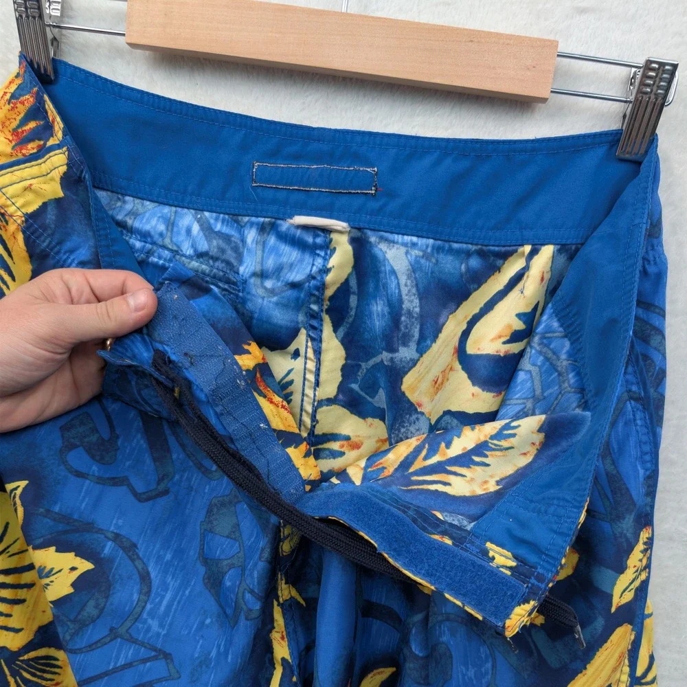 VTG Quiksilver Board Shorts Mens 35 Blue Yellow Floral Hibiscus Surf Relaxed Y2K